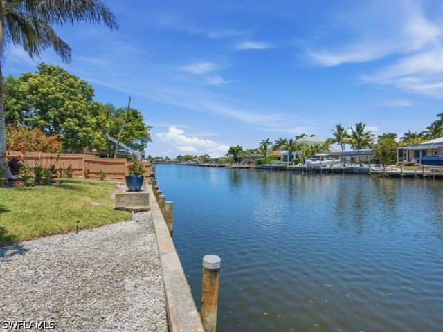 197 Gulfport CT, Marco Island, FL 34145