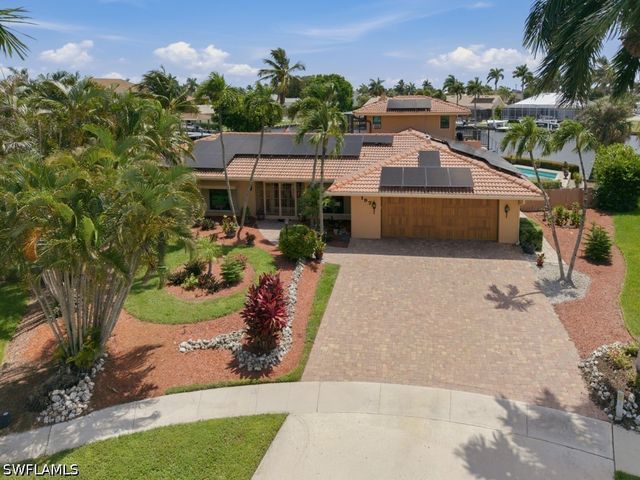 197 Gulfport CT, Marco Island, FL 34145