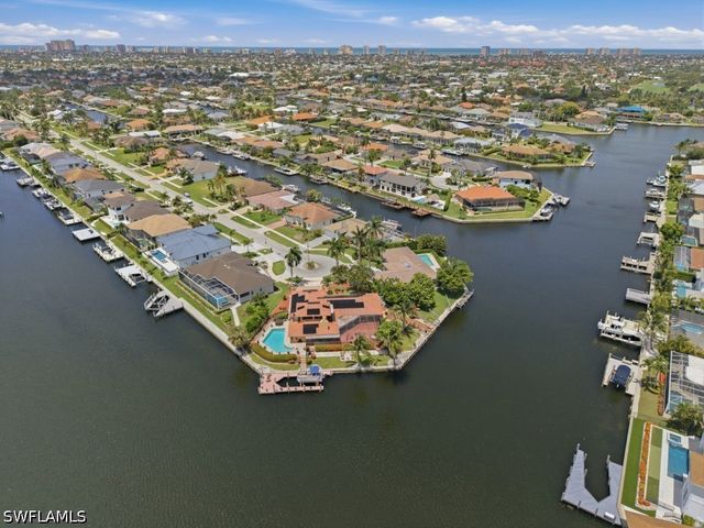 197 Gulfport CT, Marco Island, FL 34145