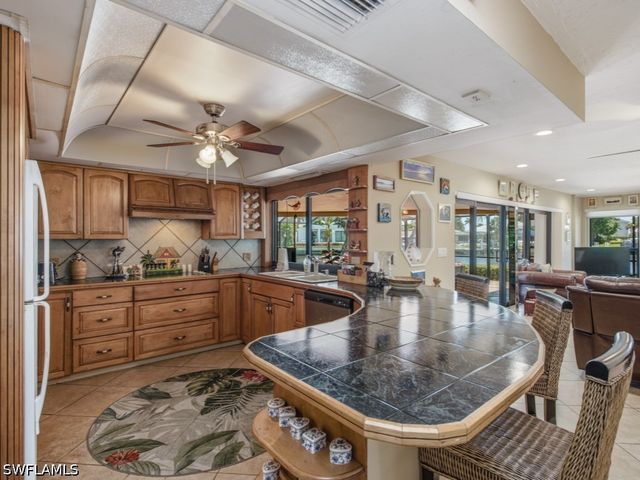 197 Gulfport CT, Marco Island, FL 34145