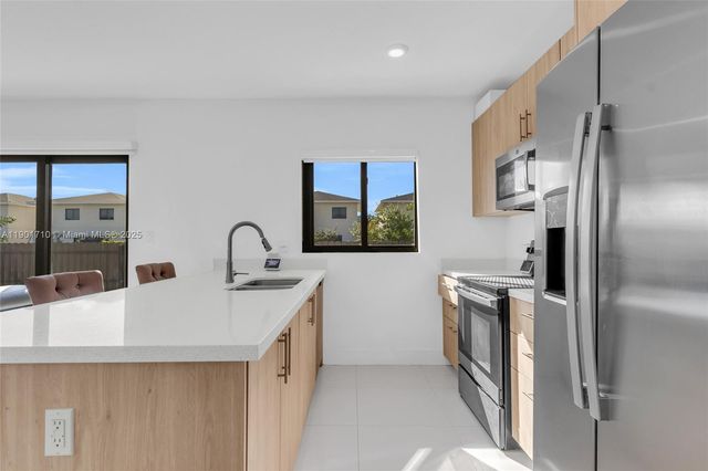 229 NW 12th, Florida City, FL 33034