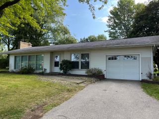 5296 S Warner Avenue, Fremont, MI 49412