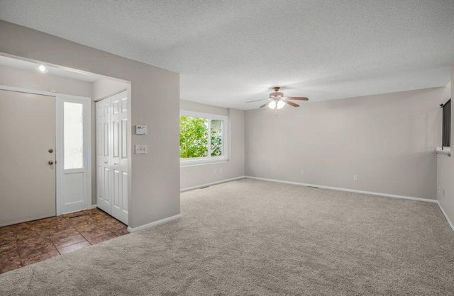 1005 W 105th Street, Bloomington, MN 55431