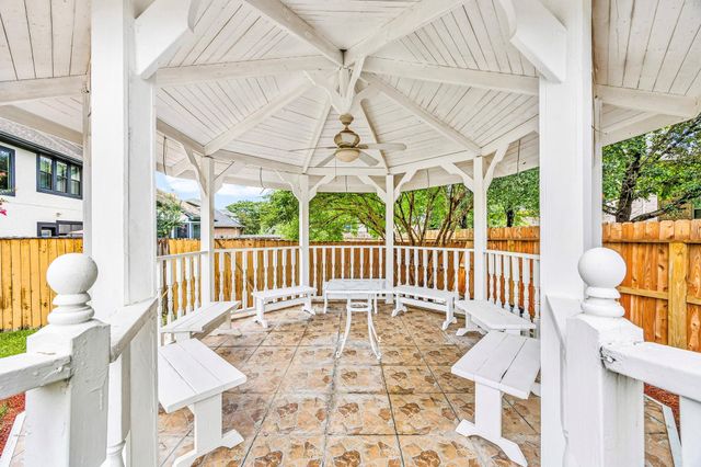 14242 Mindy Park Lane, Houston, TX 77069