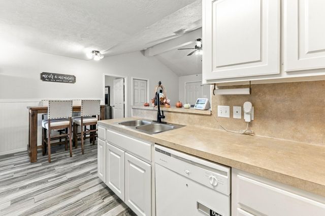 28814 Red River Loop, Spring, TX 77386