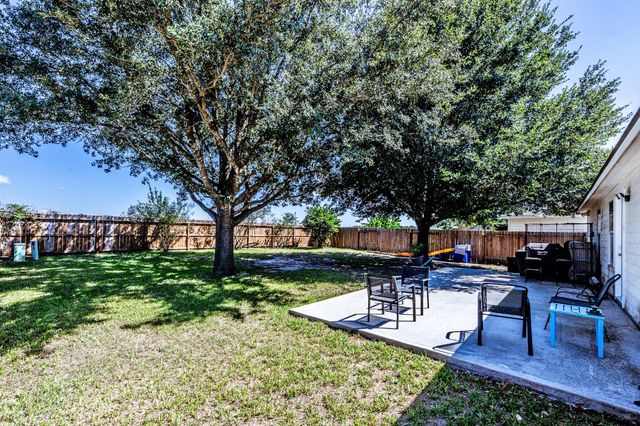 28814 Red River Loop, Spring, TX 77386
