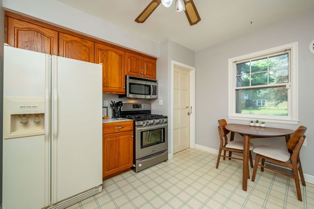 2910 36th Street, Des Moines, IA 50310