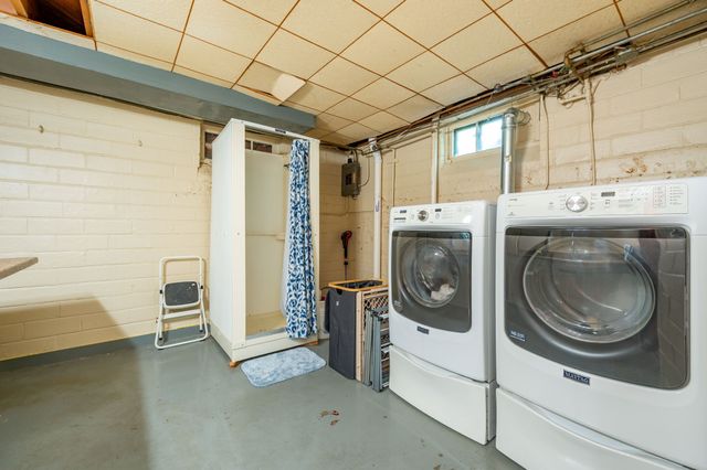 2910 36th Street, Des Moines, IA 50310