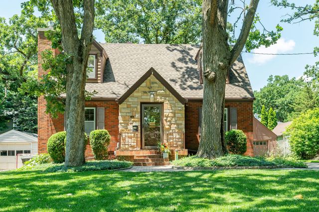 2910 36th Street, Des Moines, IA 50310