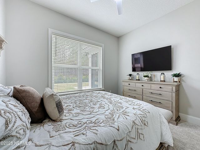 10068 ILLUMINATION Drive, Jacksonville, FL 32256