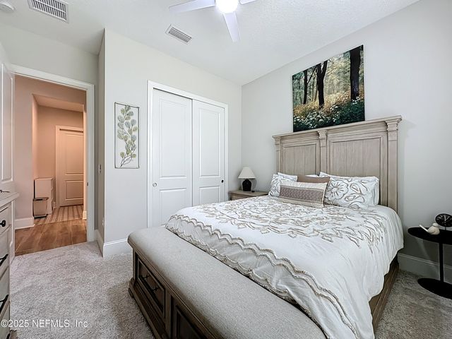 10068 ILLUMINATION Drive, Jacksonville, FL 32256