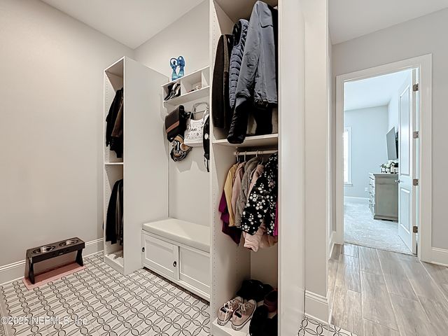 10068 ILLUMINATION Drive, Jacksonville, FL 32256