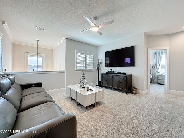 10068 ILLUMINATION Drive, Jacksonville, FL 32256