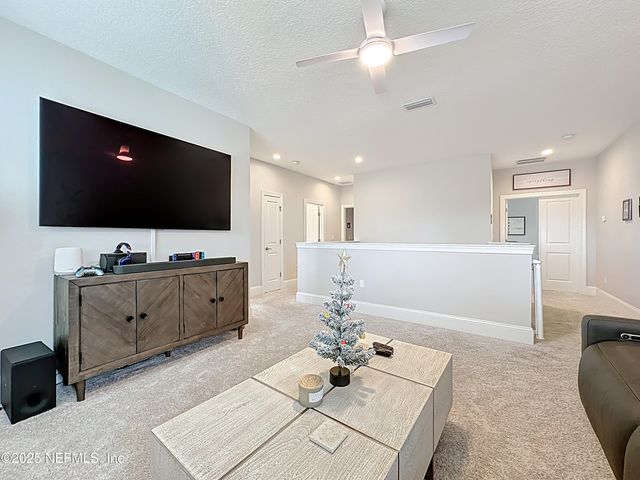 10068 ILLUMINATION Drive, Jacksonville, FL 32256