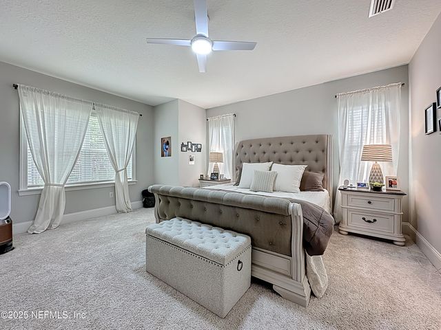 10068 ILLUMINATION Drive, Jacksonville, FL 32256