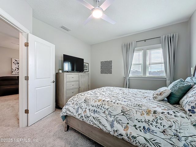 10068 ILLUMINATION Drive, Jacksonville, FL 32256