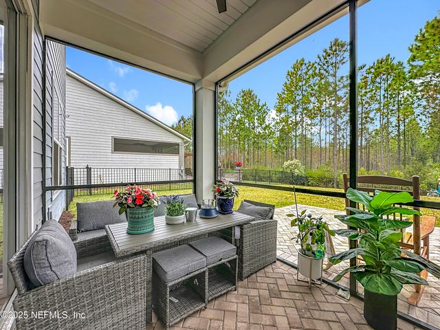10068 ILLUMINATION Drive, Jacksonville, FL 32256
