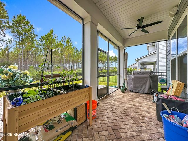 10068 ILLUMINATION Drive, Jacksonville, FL 32256
