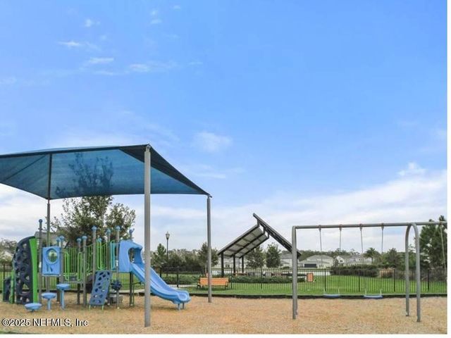 10068 ILLUMINATION Drive, Jacksonville, FL 32256