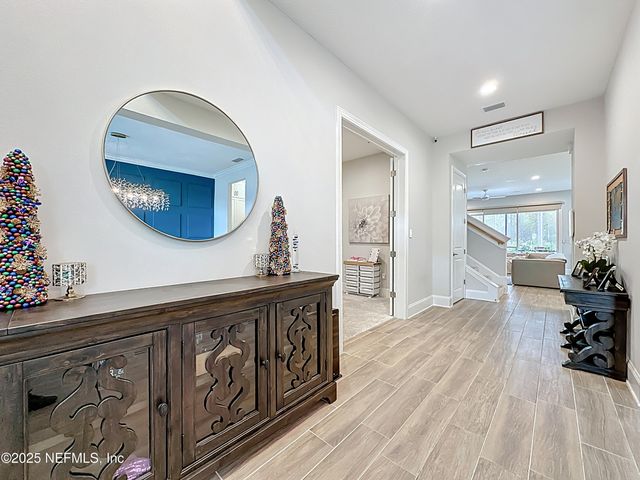 10068 ILLUMINATION Drive, Jacksonville, FL 32256