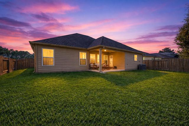 9022 Nina Road, Conroe, TX 77304