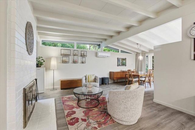 2640 Elmdale Place, Palo Alto, CA 94303