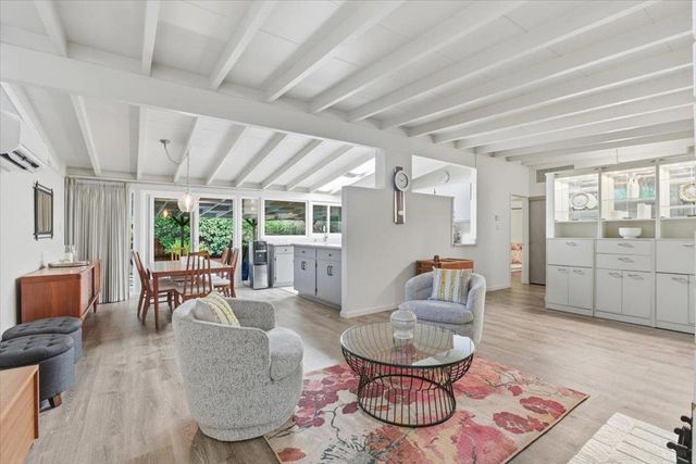 2640 Elmdale Place, Palo Alto, CA 94303