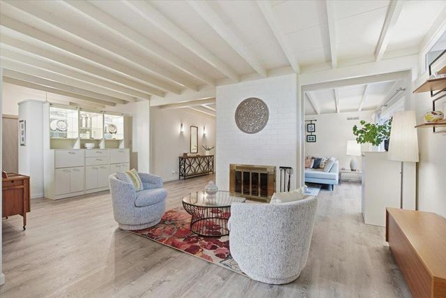 2640 Elmdale Place, Palo Alto, CA 94303