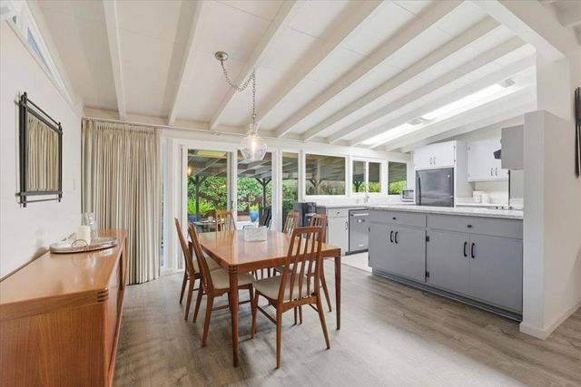 2640 Elmdale Place, Palo Alto, CA 94303