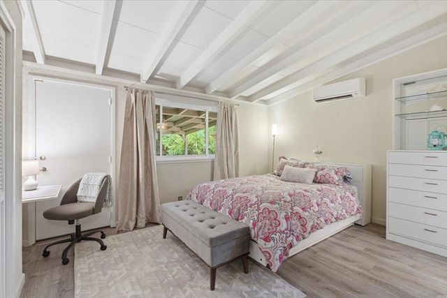 2640 Elmdale Place, Palo Alto, CA 94303