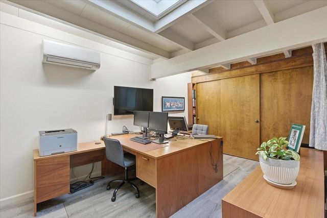 2640 Elmdale Place, Palo Alto, CA 94303