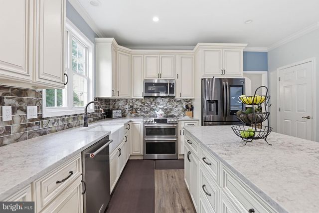 10706 TRICIA PL, Fredericksburg, VA 22408