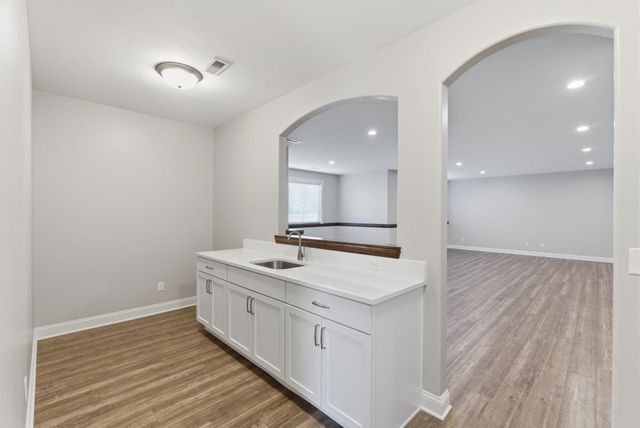 1005 E Rosemont Ct., Andover, KS 67002