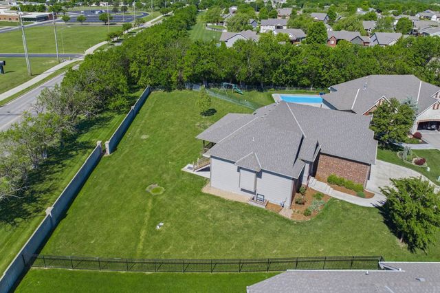 1005 E Rosemont Ct., Andover, KS 67002