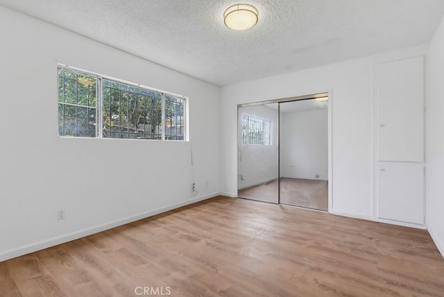 721 W 54th Street, Los Angeles, CA 90037