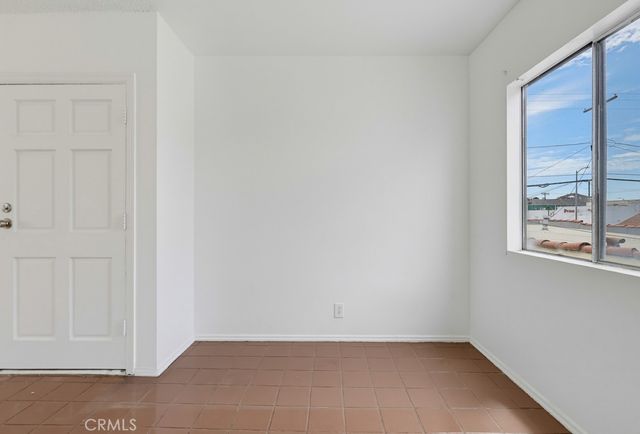 721 W 54th Street, Los Angeles, CA 90037