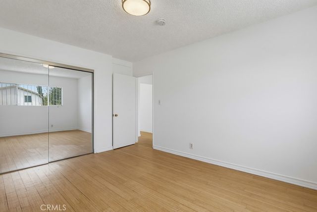 721 W 54th Street, Los Angeles, CA 90037