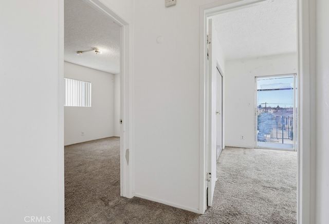 721 W 54th Street, Los Angeles, CA 90037