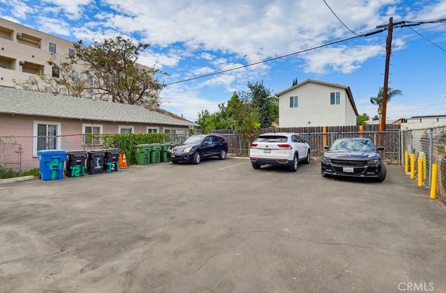 721 W 54th Street, Los Angeles, CA 90037