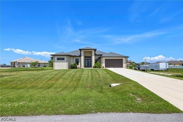 2830 NW 46th PL, Cape Coral, FL 33993