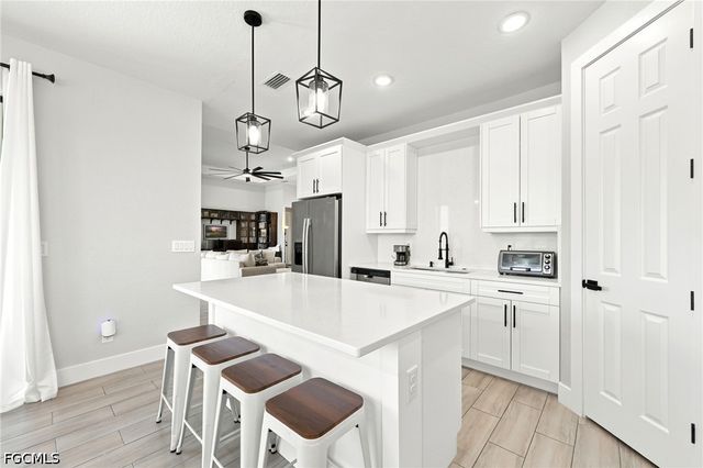 2830 NW 46th PL, Cape Coral, FL 33993