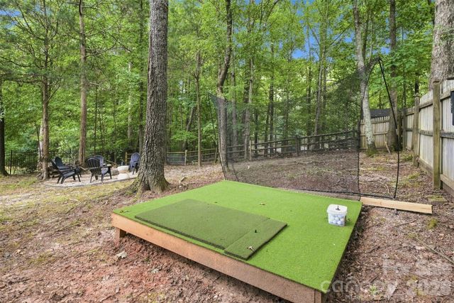 9434 Valley Road, Charlotte, NC 28270