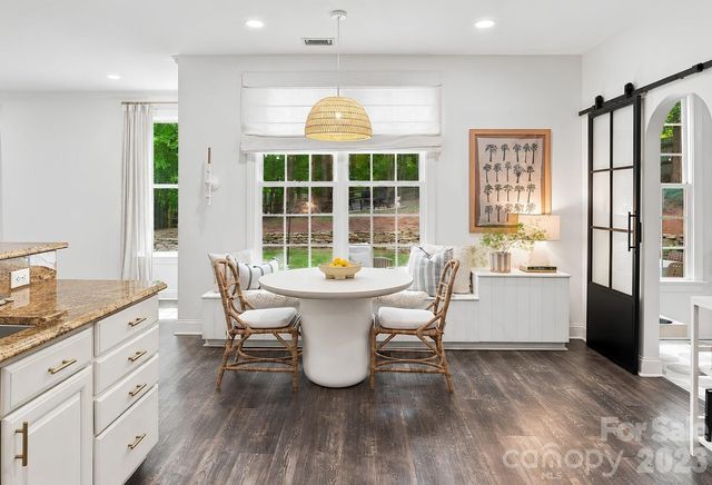 9434 Valley Road, Charlotte, NC 28270