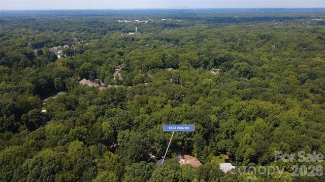 9434 Valley Road, Charlotte, NC 28270