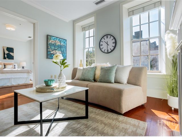 5 Whitaker Street 202 E, Savannah, GA 31401
