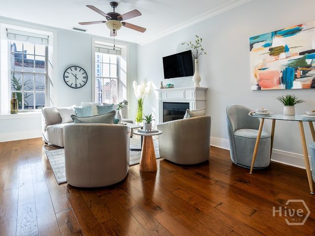 5 Whitaker Street 202 E, Savannah, GA 31401