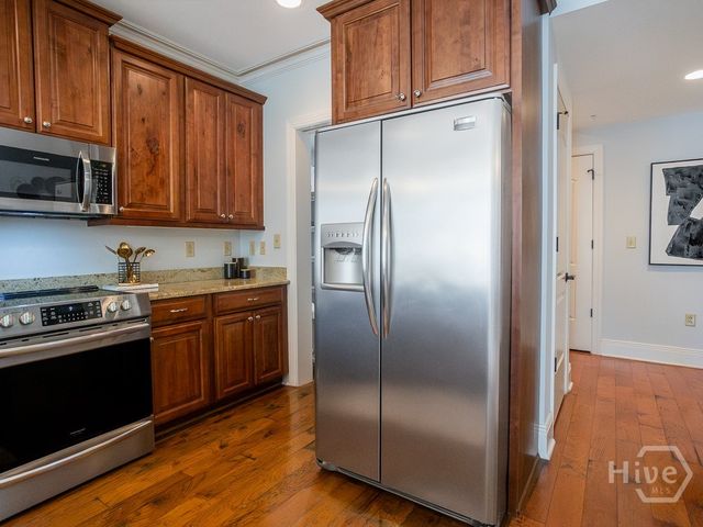 5 Whitaker Street 202 E, Savannah, GA 31401