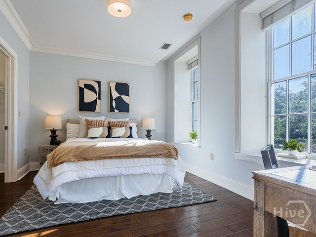 5 Whitaker Street 202 E, Savannah, GA 31401
