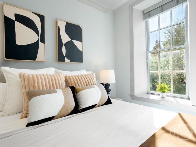 5 Whitaker Street 202 E, Savannah, GA 31401