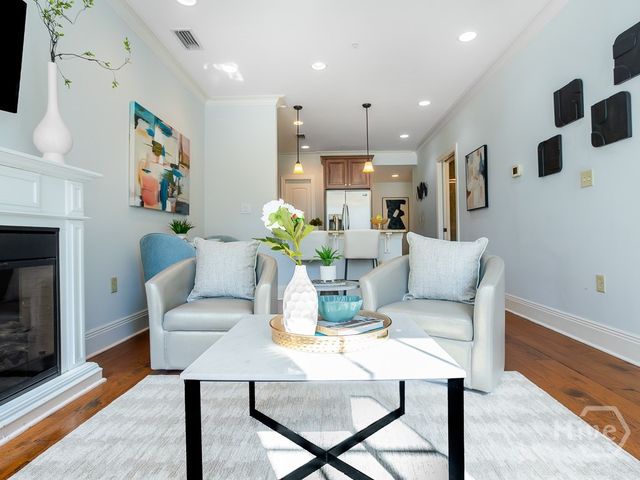5 Whitaker Street 202 E, Savannah, GA 31401